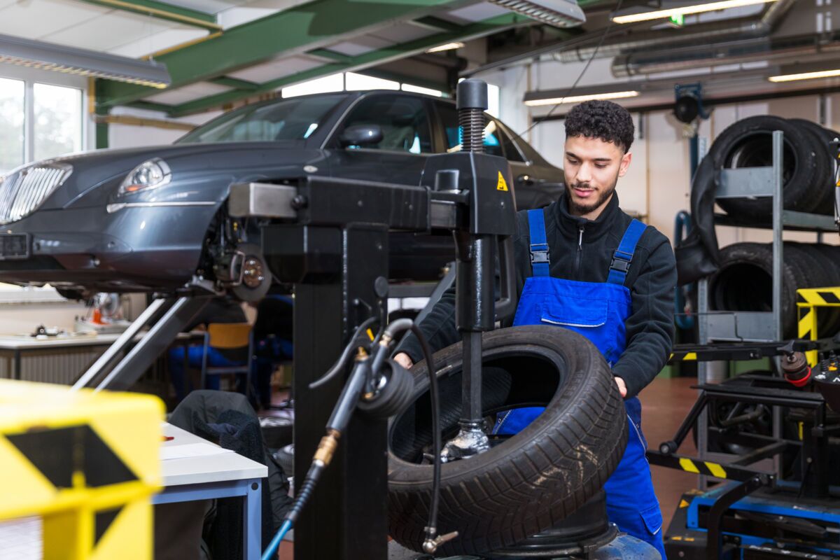 Ausbildung Aus Weiterbildung Kfz Innung Berlin ausbildung-aus-weiterbildung-kfz-innung-berlin