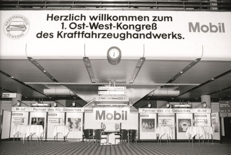 Aus dem Erfahrungsaustausch wurde der 1. Ost-West-Kongress des Kraftfahrzeughandwerks